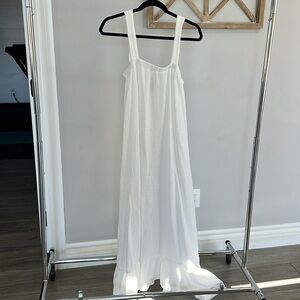 White gauze flowy maxi dress